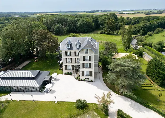 Villa Edmond Hôtel&Spa - Maison Blanche Bièvres